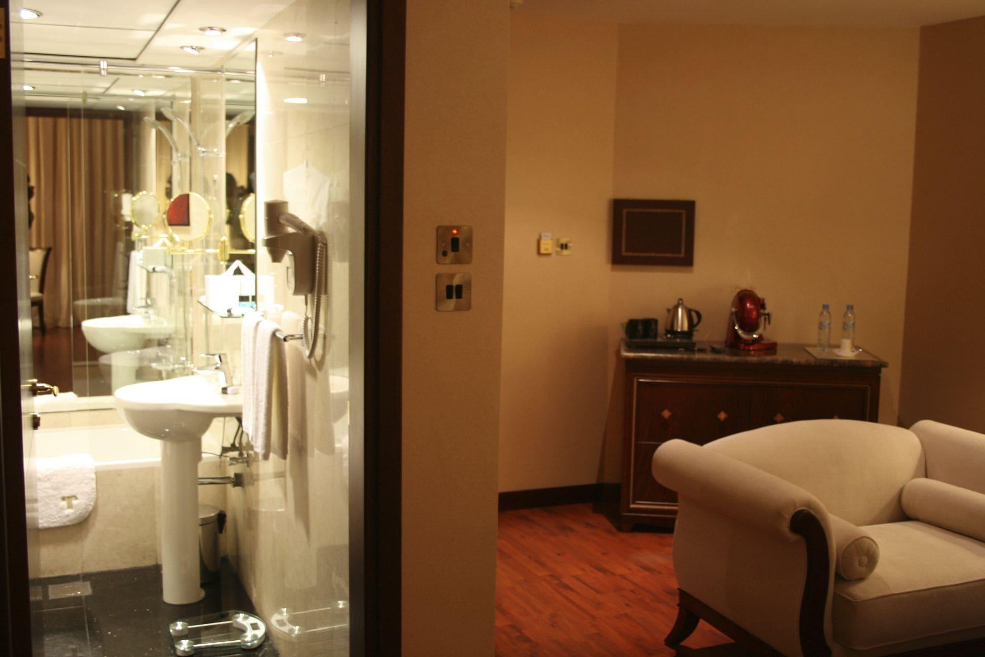 Trianon Royal Hotel Abou Dabi